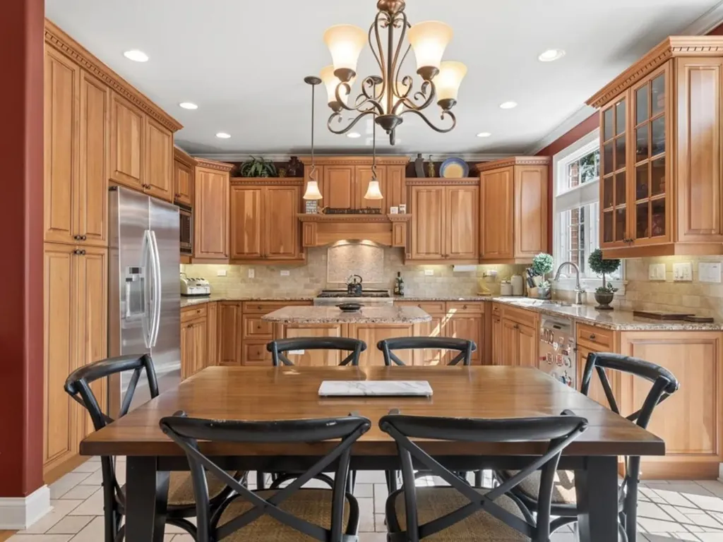 1721 Courtland Avenue Park Ridge IL 60068