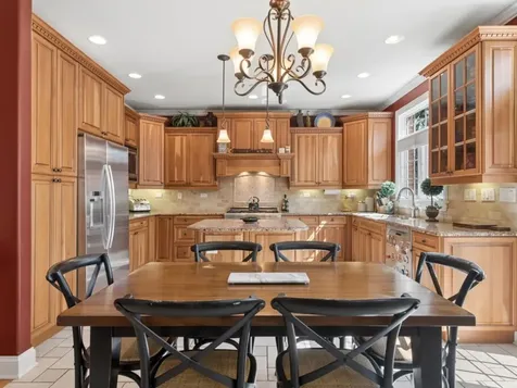 1721 Courtland Avenue Park Ridge IL 60068