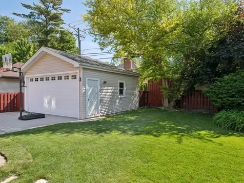 1721 Courtland Avenue Park Ridge IL 60068
