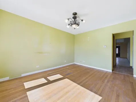 2716 North 75th Court Elmwood Park IL 60707