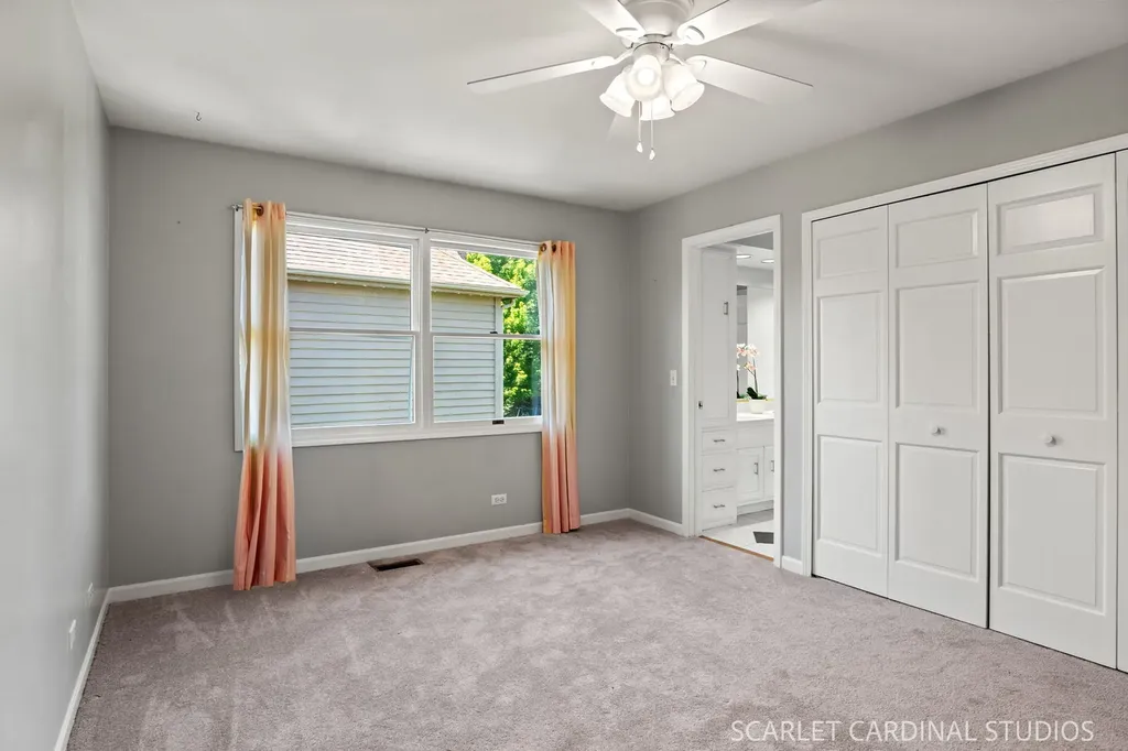 1600 Harris Drive Aurora IL 60502