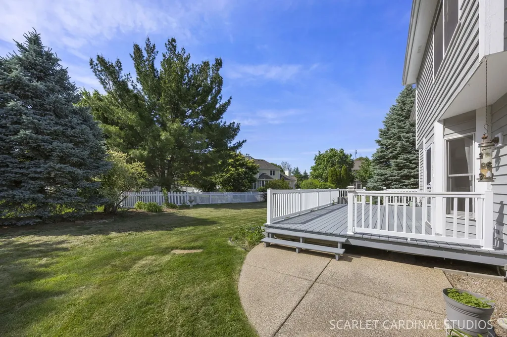 1600 Harris Drive Aurora IL 60502