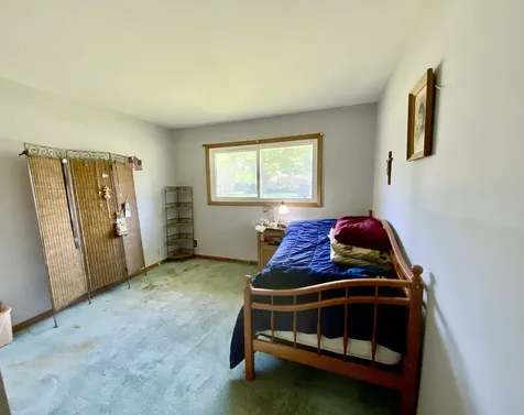 2271 Fitchome Street Aurora IL 60506