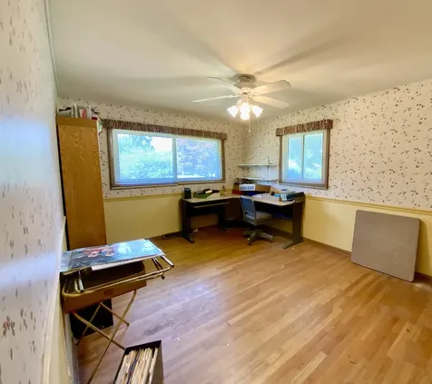 2271 Fitchome Street Aurora IL 60506