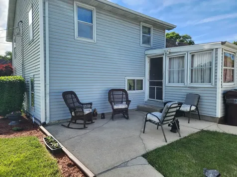 17853 Highland Avenue Tinley Park IL 60477