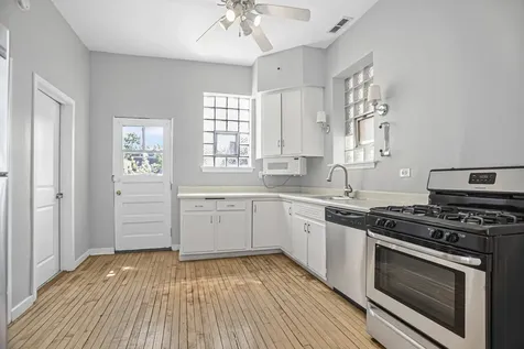 1935 North Damen Avenue Chicago IL 60647