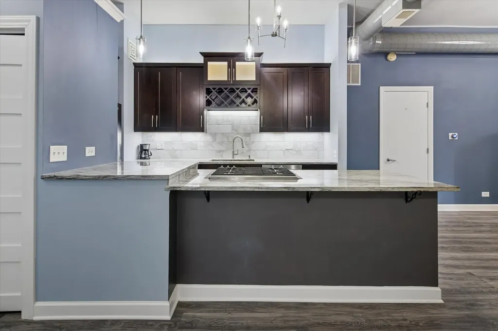 130 South Canal Street Chicago IL 60606