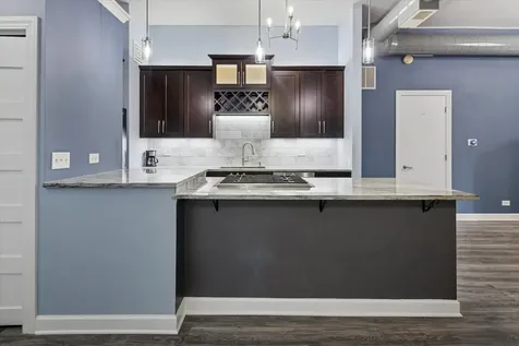 130 South Canal Street Chicago IL 60606