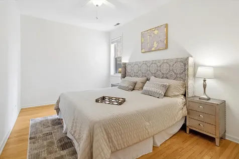 4350 North Albany Avenue Chicago IL 60618