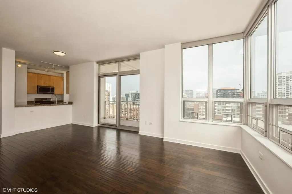 330 West Grand Avenue Chicago IL 60654