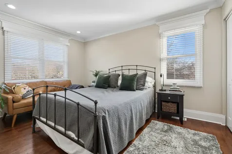 1370 Northmoor Court Northbrook IL 60062