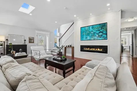 1370 Northmoor Court Northbrook IL 60062