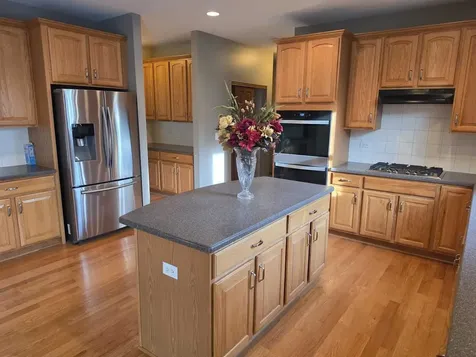 2350 Fishhook Way Wauconda IL 60084