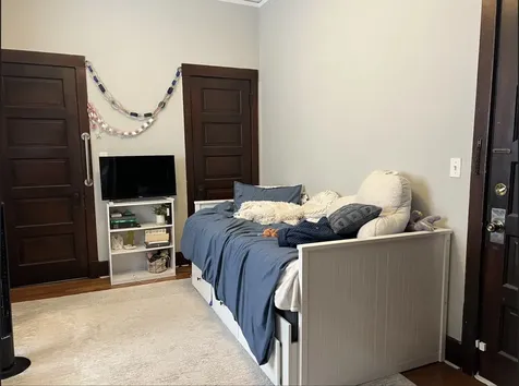 293 East Deerpath Road Lake Forest IL 60045