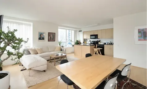 512 North Mcclurg Court Chicago IL 60611