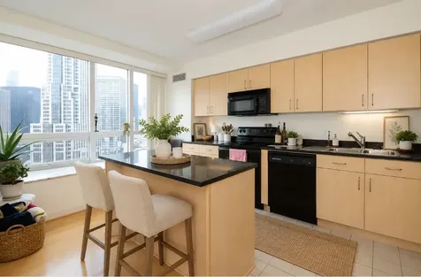 512 North Mcclurg Court Chicago IL 60611