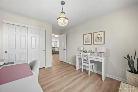 125 Stowe Court Volo IL 60020