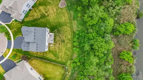 125 Stowe Court Volo IL 60020