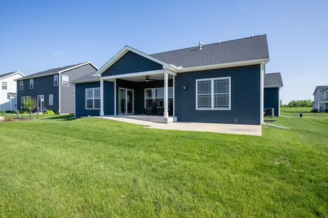910 Declaration Drive Savoy IL 61874