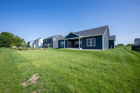 910 Declaration Drive Savoy IL 61874