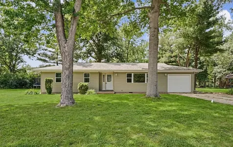 103 Dakota Drive Loda IL 60948