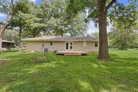 103 Dakota Drive Loda IL 60948