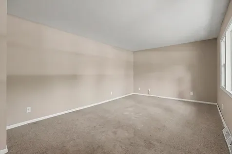 103 Dakota Drive Loda IL 60948