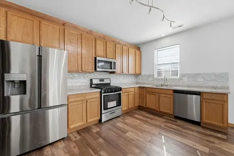 1357 West Alder Creek Drive Romeoville IL 60446