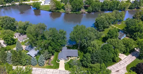1802 Lake Shore Drive Mahomet IL 61853