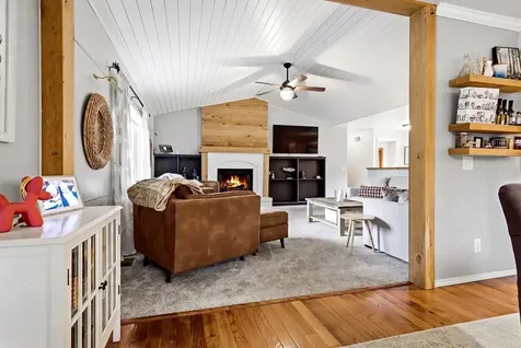 1802 Lake Shore Drive Mahomet IL 61853
