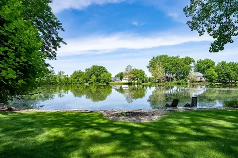 1802 Lake Shore Drive Mahomet IL 61853