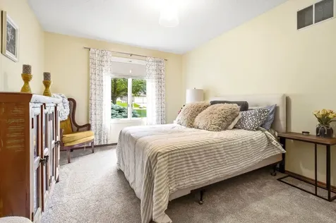 1802 Lake Shore Drive Mahomet IL 61853