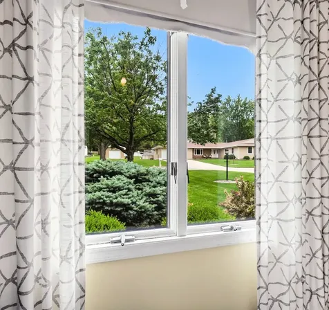 1802 Lake Shore Drive Mahomet IL 61853