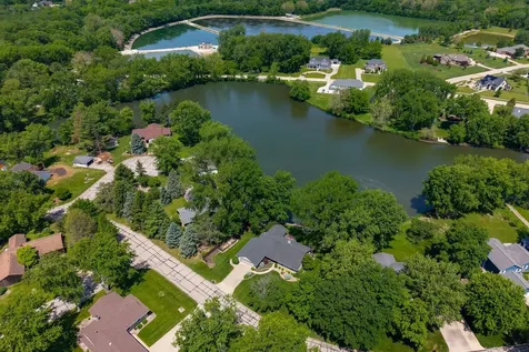 1802 Lake Shore Drive Mahomet IL 61853