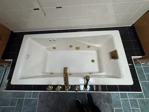 1802 Walnut Circle Northbrook IL 60062