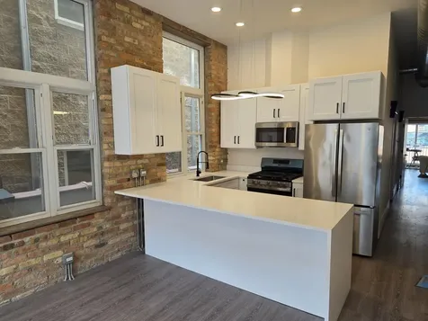 1547 North Milwaukee Avenue N Chicago IL 60622
