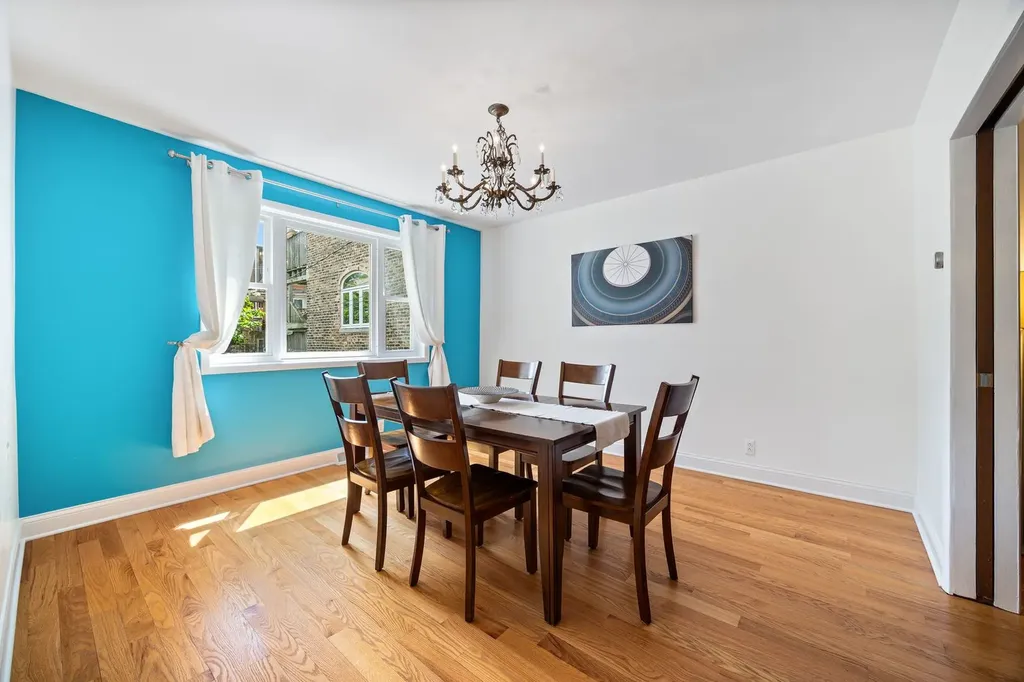 6537 North Greenview Avenue Chicago IL 60626