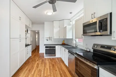 6537 North Greenview Avenue Chicago IL 60626