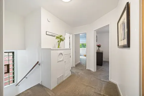 6537 North Greenview Avenue Chicago IL 60626