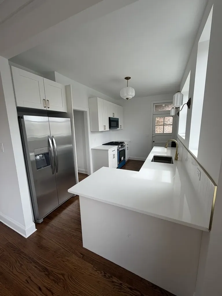 5333 South Dorchester Avenue Chicago IL 60615