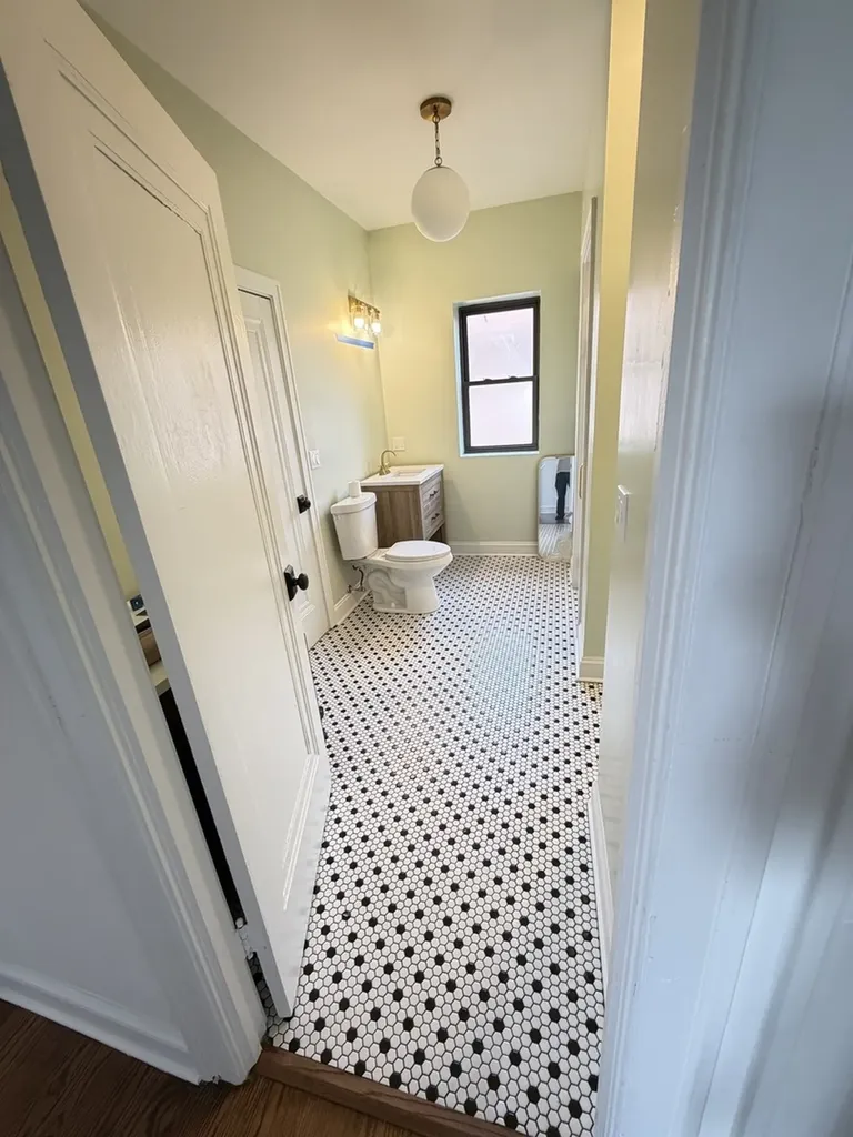 5333 South Dorchester Avenue Chicago IL 60615