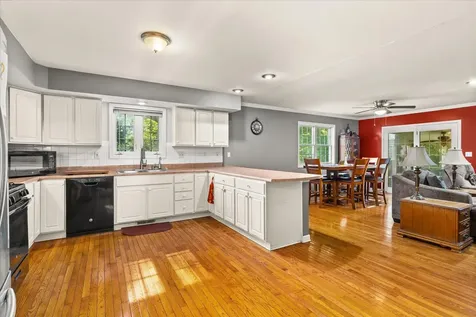 1407 East Wilson Street Streator IL 61364