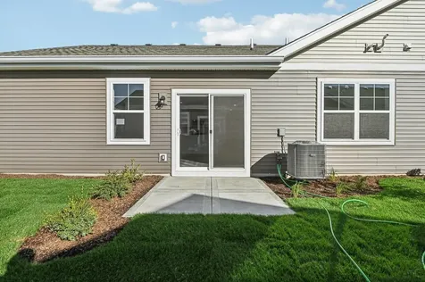 2397 Glacier Street Pingree Grove IL 60140