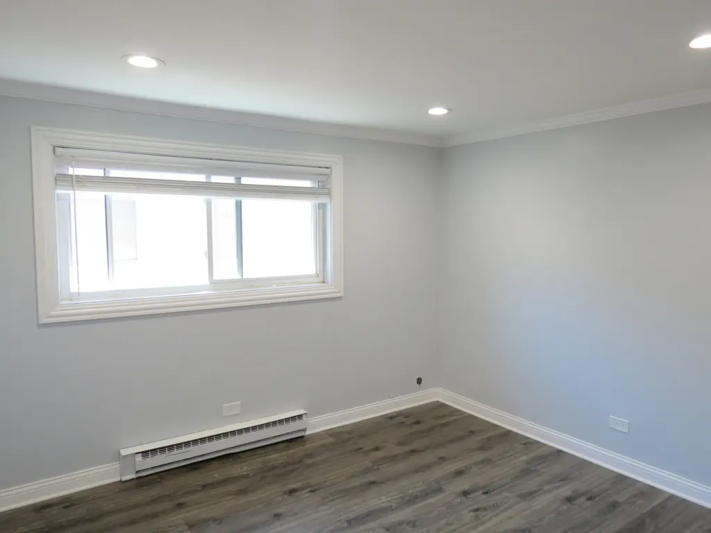6632 West 64th Place Chicago IL 60638