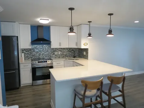 6632 West 64th Place Chicago IL 60638