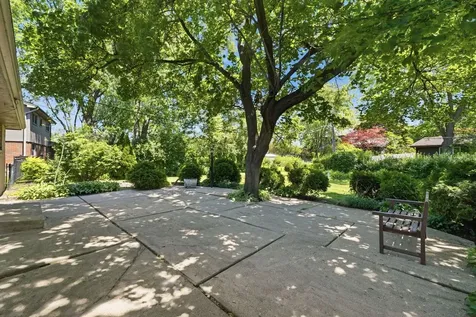 1801 North Iris Drive Palatine IL 60074