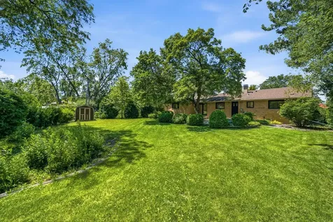 1801 North Iris Drive Palatine IL 60074