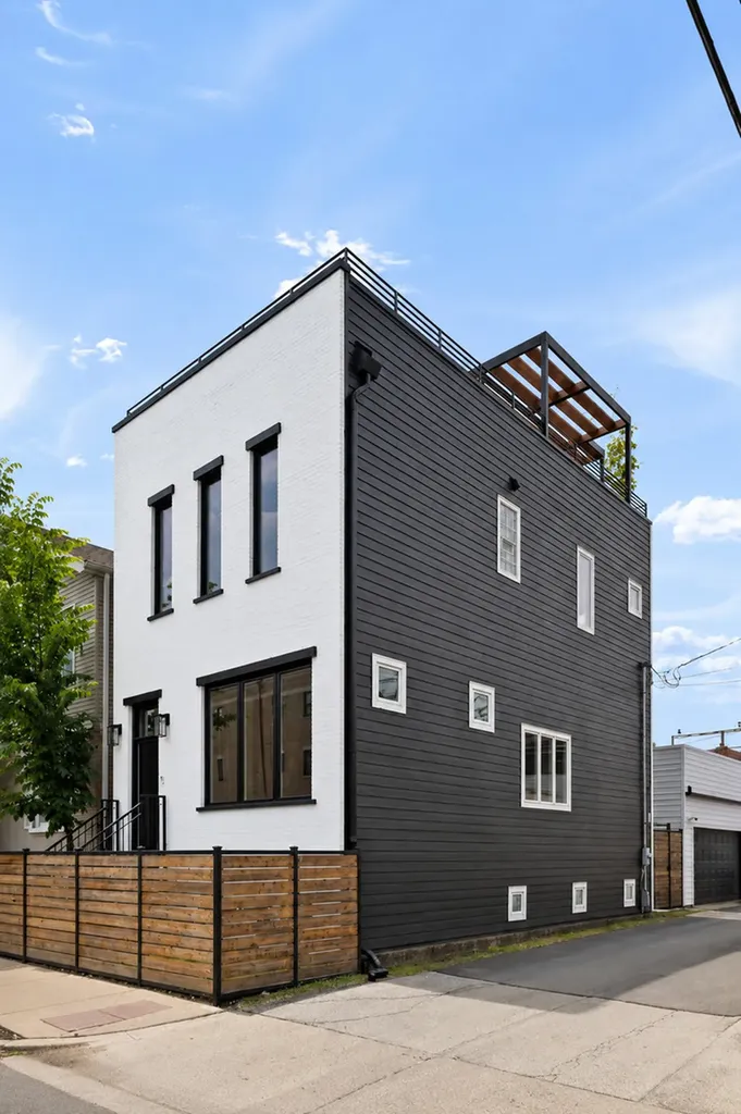 610 North Damen Avenue Chicago IL 60622