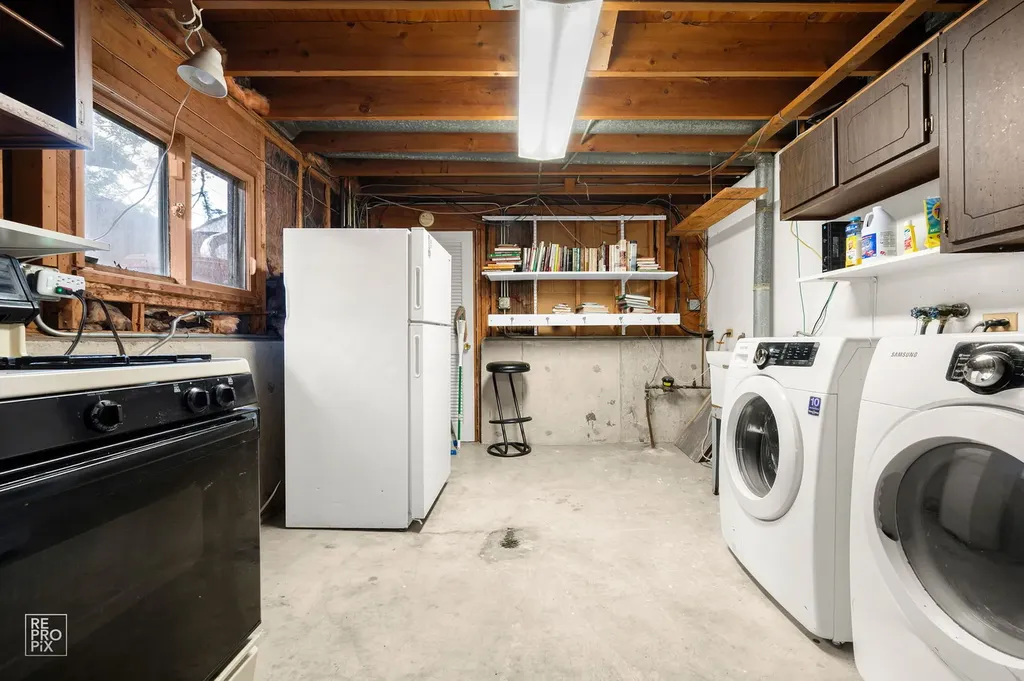 511 South Highland Avenue Lombard IL 60148