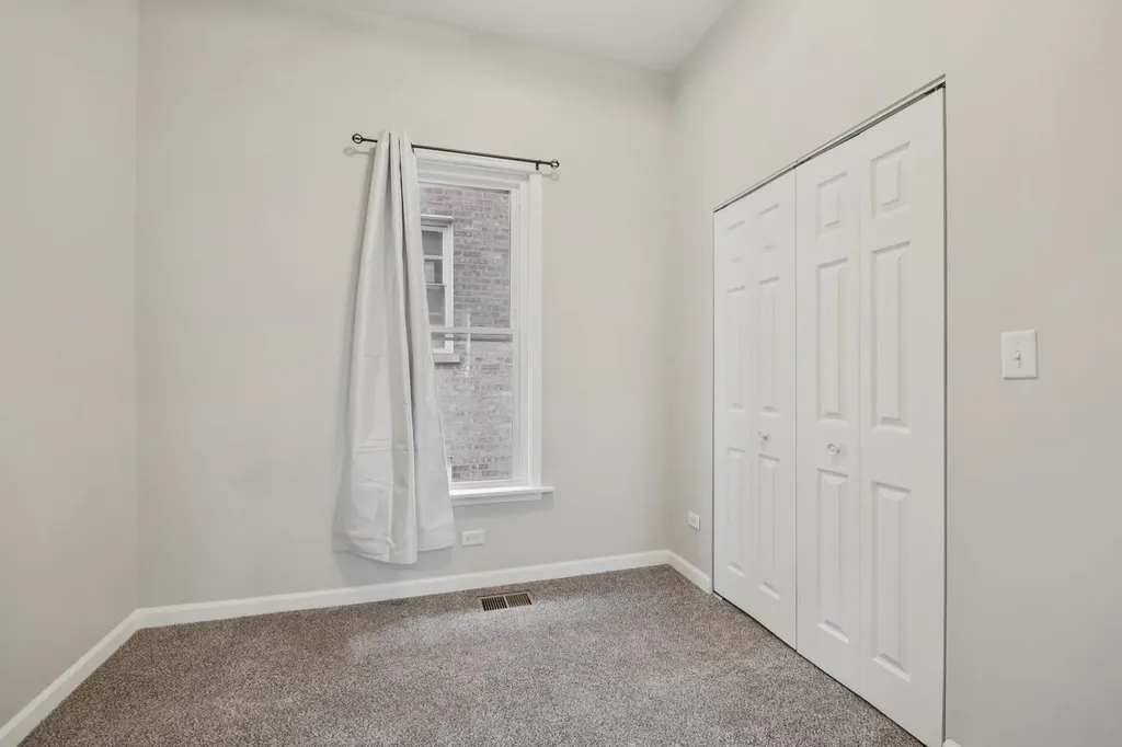 5718 West Superior Street Chicago IL 60644